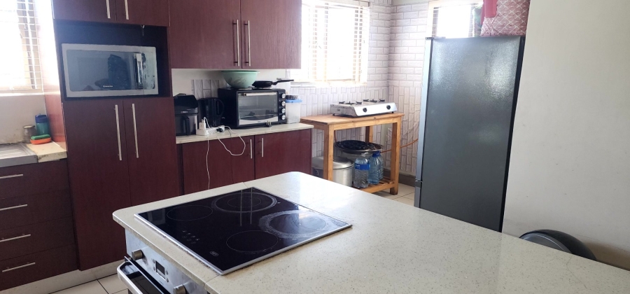 2 Bedroom Property for Sale in Newfields Western Cape